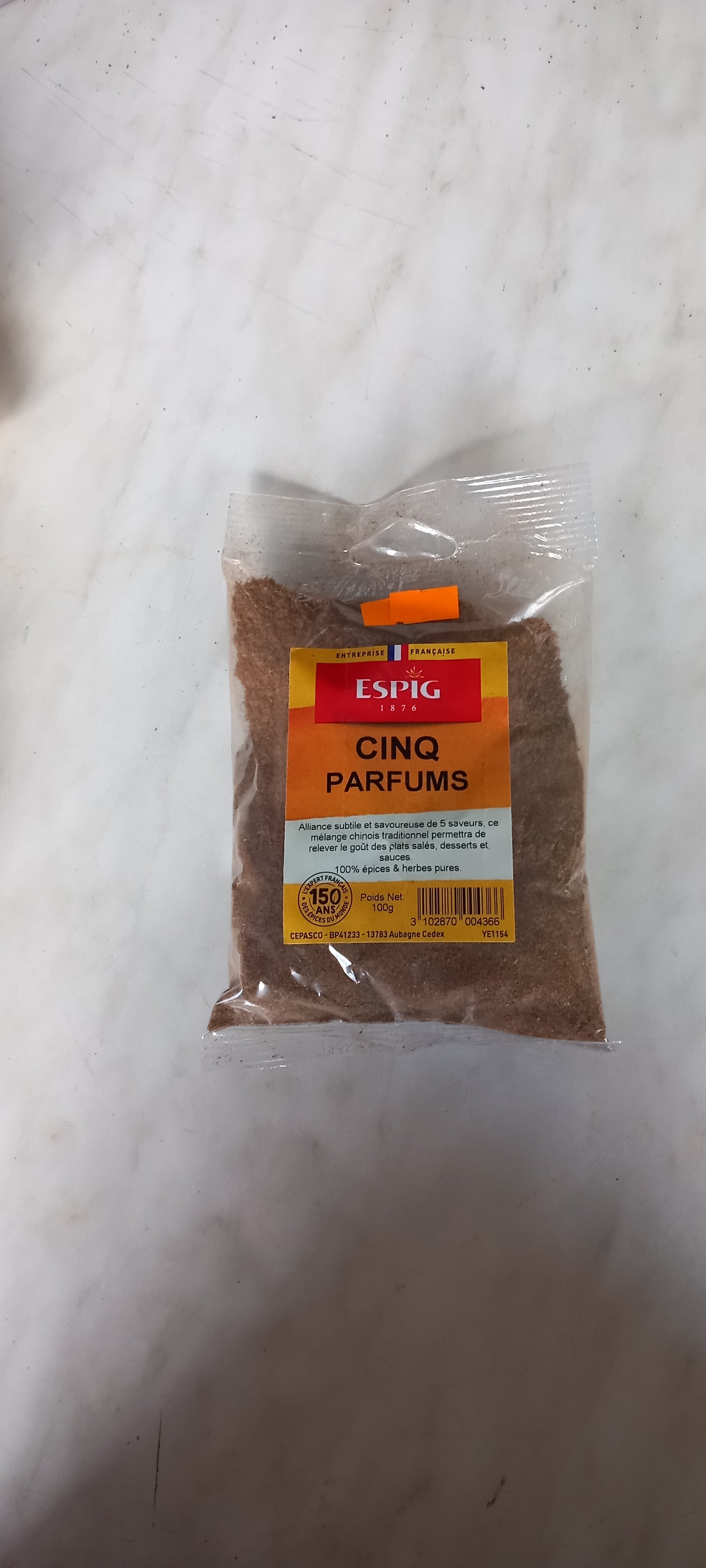 Épices cinq parfums
